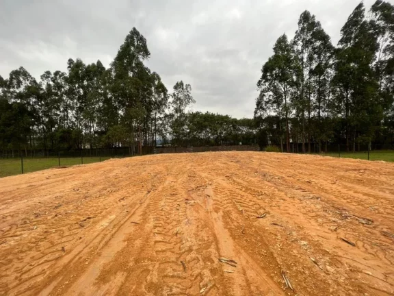 Imagem Terreno a Venda no Condomínio Quinta do Pinhal