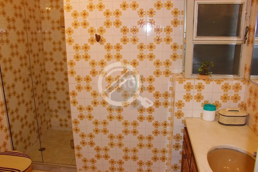 Imagem Exclusividade - Apartamento desocupado, semi-mobiliado, de três dormitórios e uma vaga na garagem ...