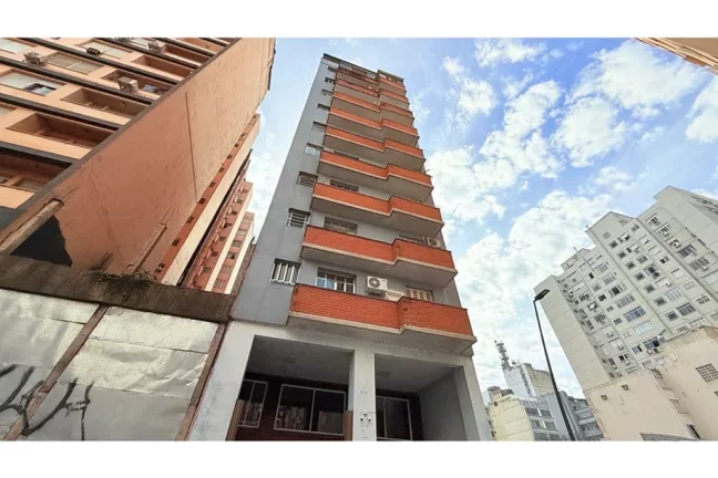 Imagem Apartamento à venda em Porto Alegre, Centro Histórico, com 1 quarto, 43,2m2