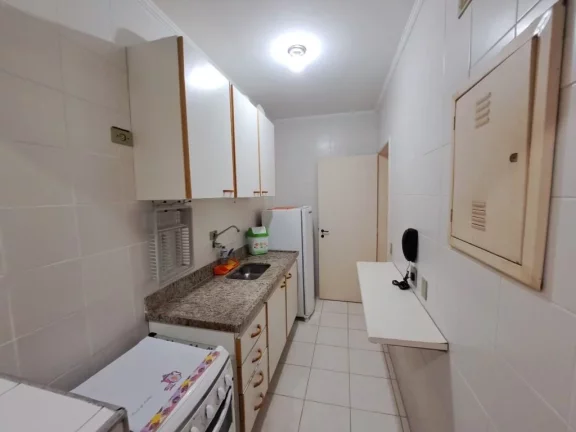 Imagem APARTAMENTO AMPLO REFORMADO COM 2 VAGAS DE GARAGEM LAZER NO PRÉDIO
