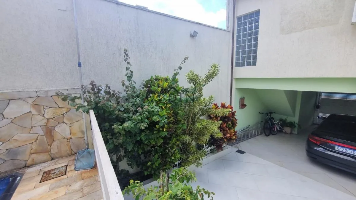 Imagem Casa para Venda em São Paulo, Alto da Moóca, 5 dormitórios, 1 suíte, 4 banheiros, 4 vagas