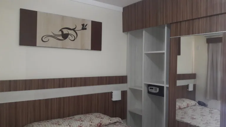 Imagem Imóvel Comercial para Alugar, 38 m² em Chácara Roma - Caldas Novas