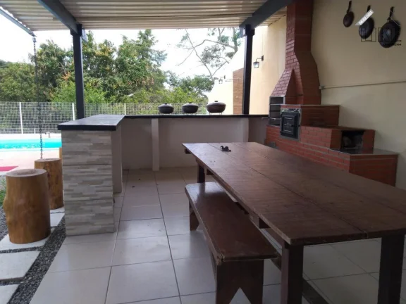 Imagem Chácara à venda em Jacareí, Veraneio Ijal - Piscina, Churrasqueira e Espaço Gourmet