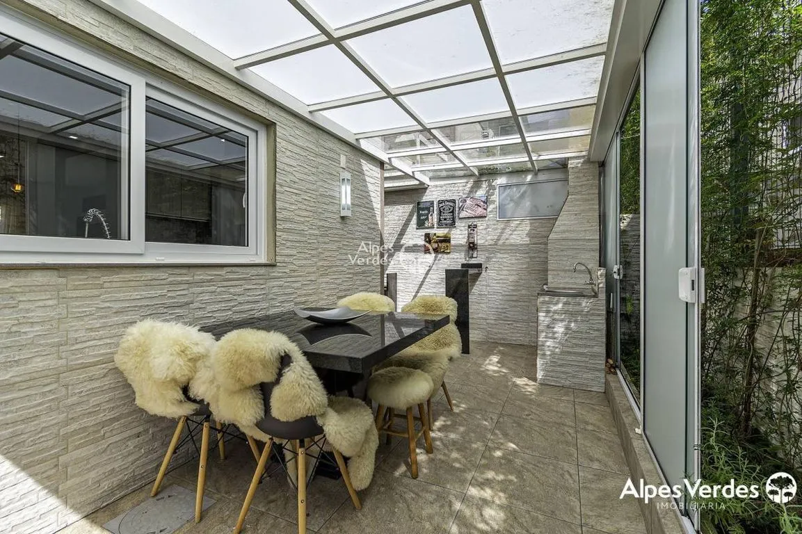 Imagem Casa de condomínio com 2 quartos, 85m2, à venda em Canela, São José