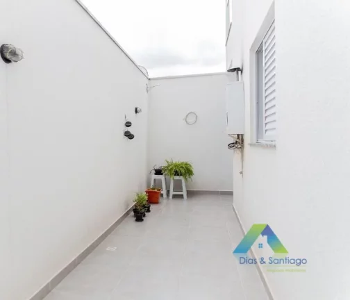 Imagem SANTO ANDRÉ Apartamento 72 metros, 2 dormitórios sendo 1 suíte, 1 vaga com ótima localização e valor.