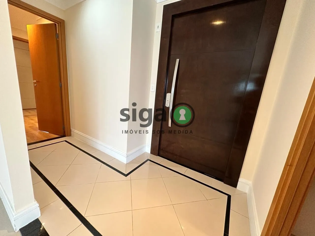 Imagem LINDO APTO 218M 3 SUITES MUITO AMPLO