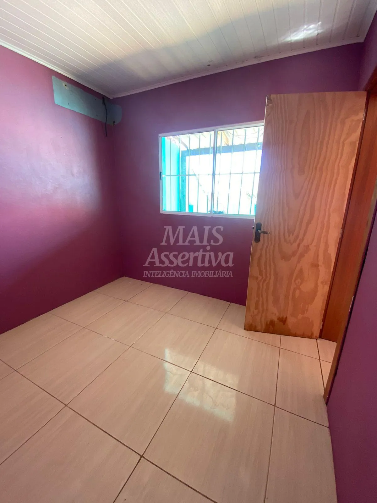 Imagem Ótima casa a venda em São Leopoldo/RS - 2 vagas de garagem