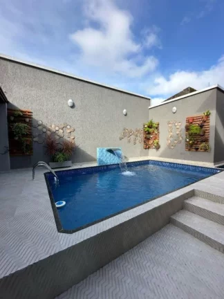 Imagem EXCELENTE OPORTUNIDADE!!! Casa de condomínio com 2 dormitórios!