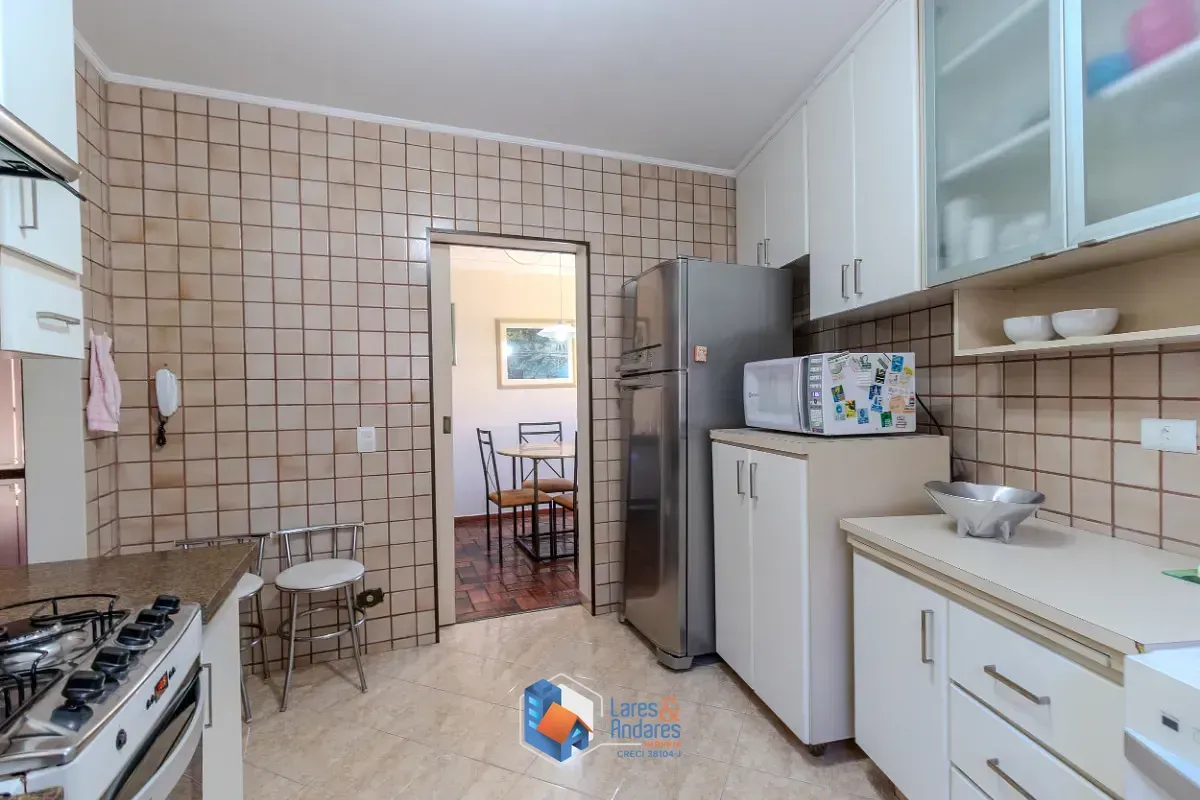 Imagem Casa para venda em Vila Nova Caledônia com 4 quartos, sendo 2 suítes, 346m²