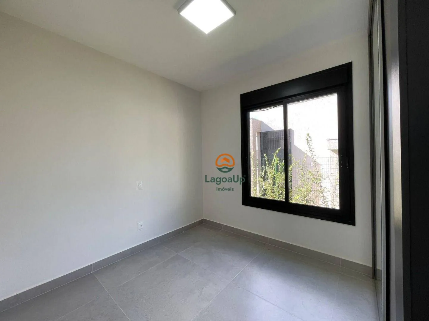 Imagem Casa com 3 dormitórios à venda, 154 m² por R$ 1.445.000 - Condomínio Vila Bambu - Lagoa Santa/MG