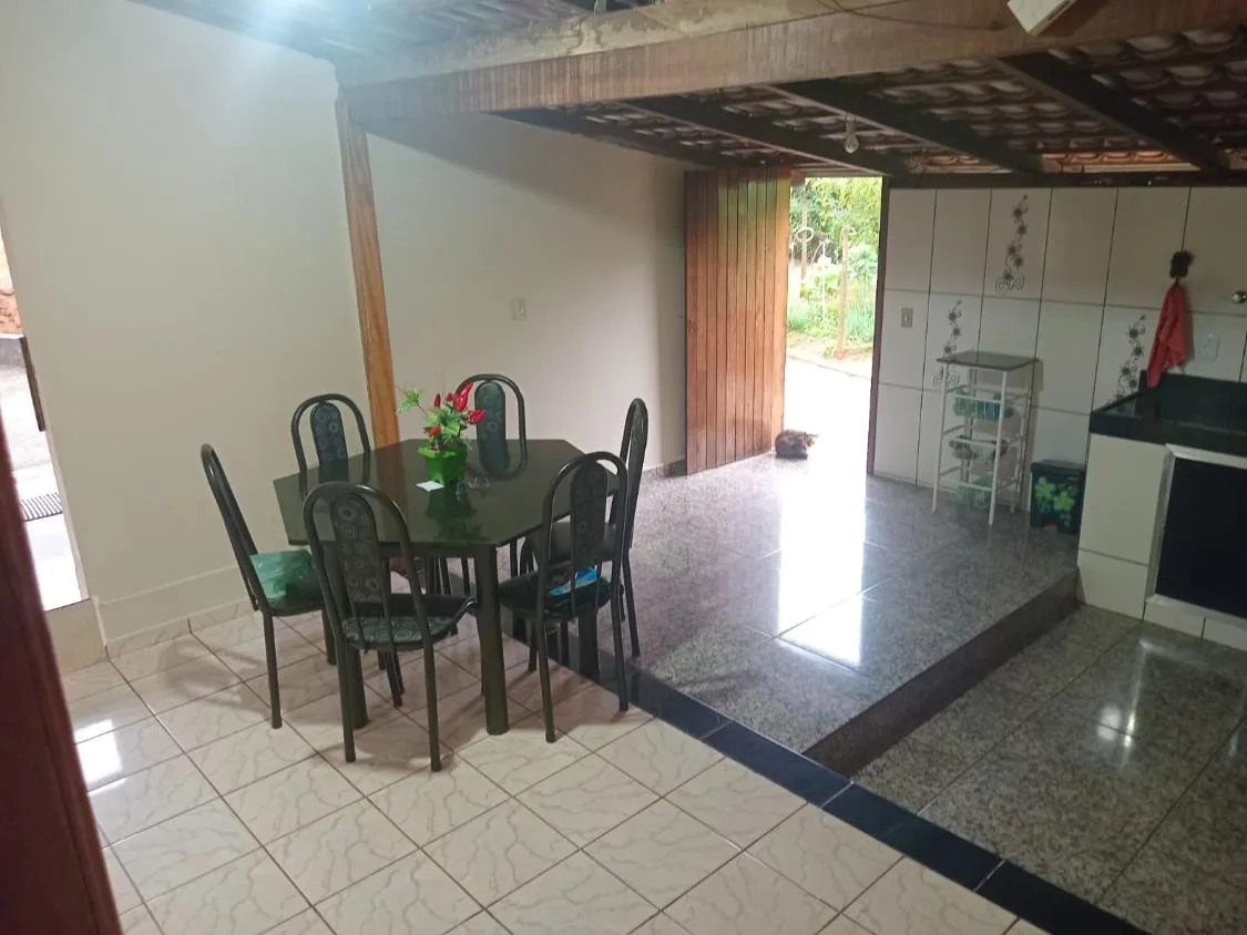 Imagem Vendo um belíssimo sítio em Crucilândia/MG, com 15.000 m² de terreno