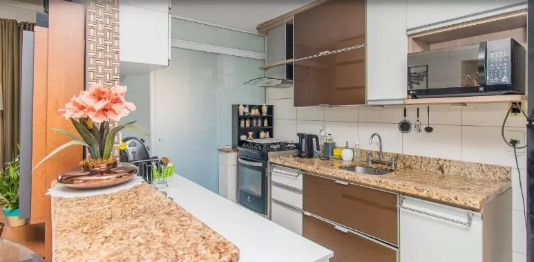 Imagem Excelente apartamento de 2 Dormitórios com 2 vagas a 50mts do Bourbon Country