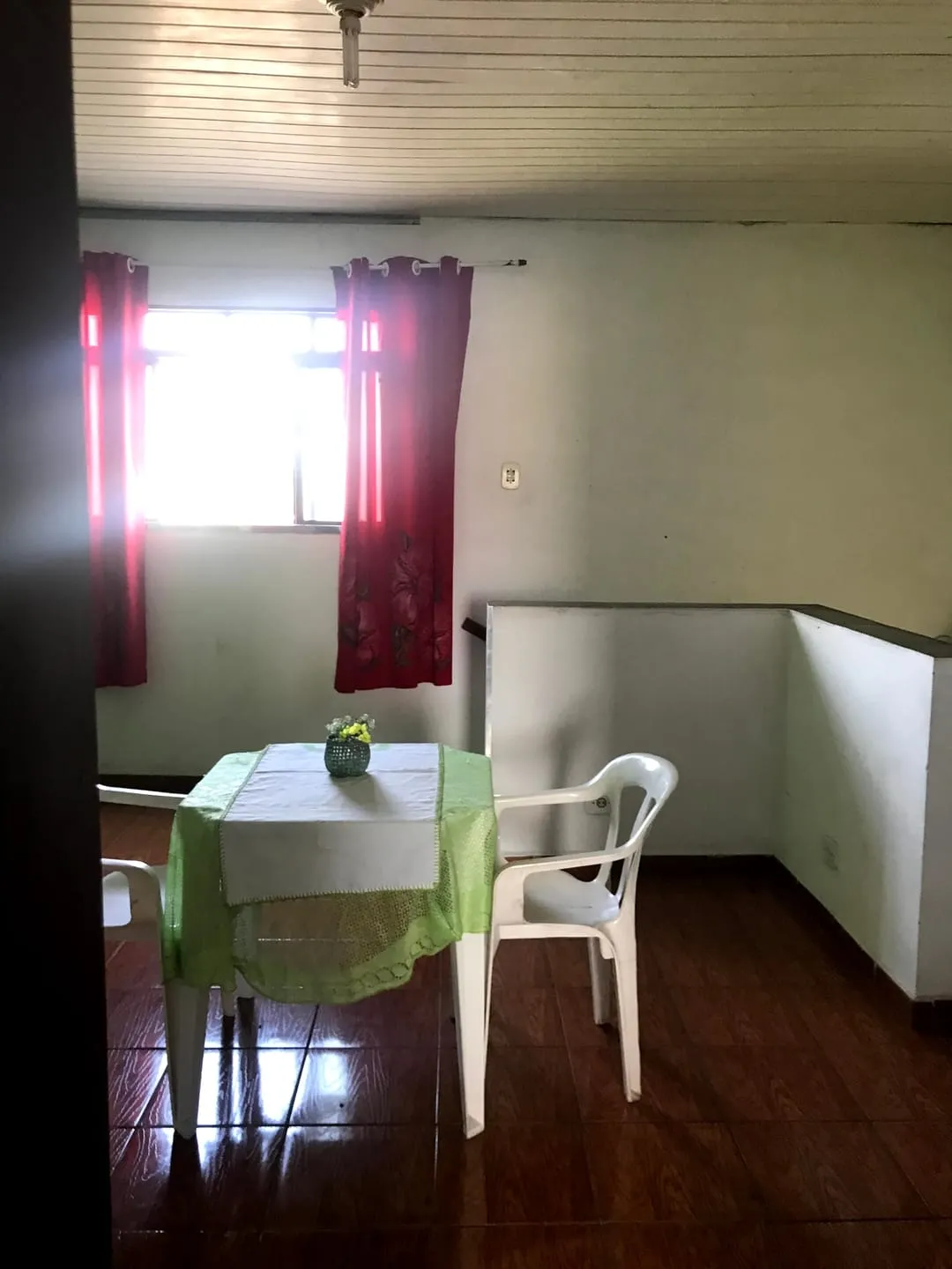 Imagem Casa à venda 3 Quartos, 1 Suite, 2 Vagas, 3M², Conjunto Residencial Araretama, Pindamonhangaba - SP