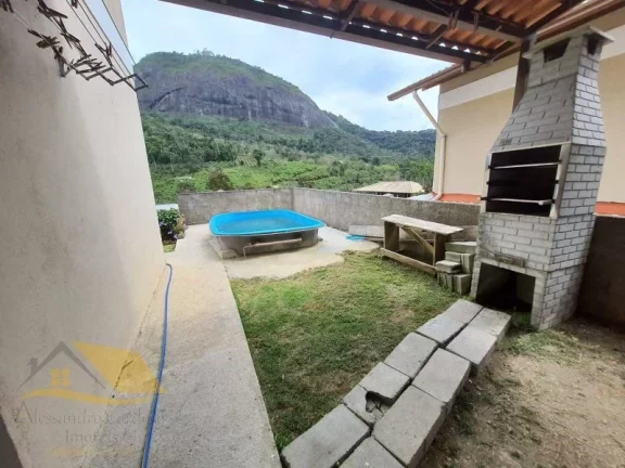 Imagem Vendo casa na Parada Folly com 2 quartos, piscina e churrasqueira