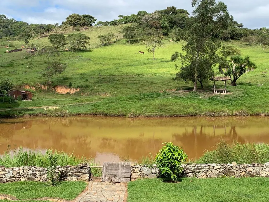 Imagem Vendo uma fazenda de 138 hectares em Passatempo/MG,