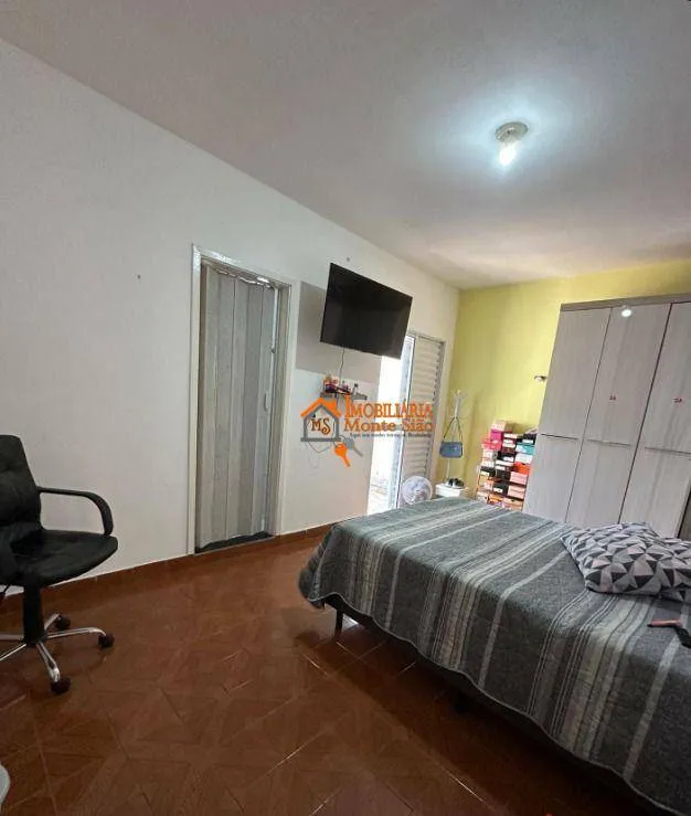 Imagem Sobrado com 5 dormitórios à venda, 155 m² por R$ 636.000,00 - Jardim Vila Galvão - Guarulhos/SP