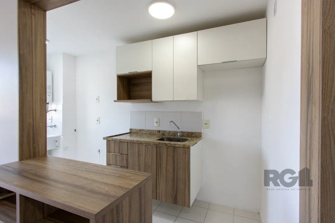 Imagem Apartamento 2 quartos (1 suite), com infra, 1 vaga - Bairro Camaquã.