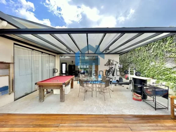 Imagem Casa Nova e Térrea no Centro da Granja Viana
