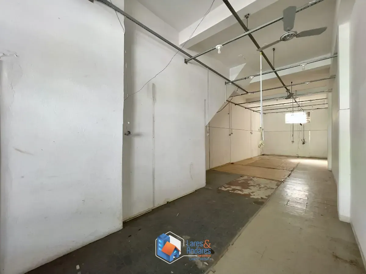 Imagem Casa comercial para venda em Americanópolis, 600m²