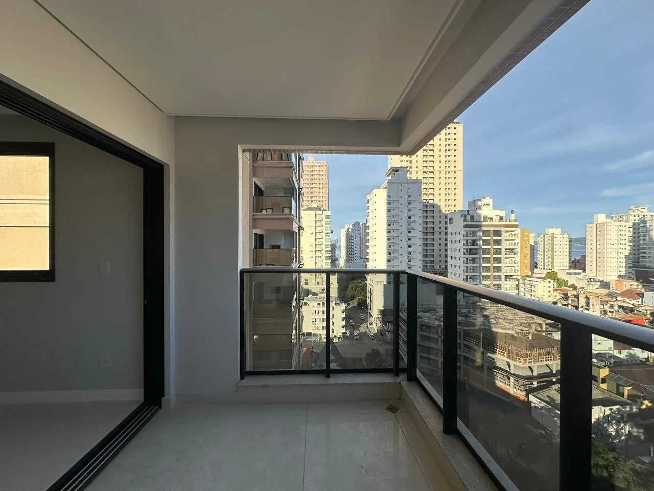 Imagem Apartamento à venda com 92.9m2 por R$ 1.680.000,00