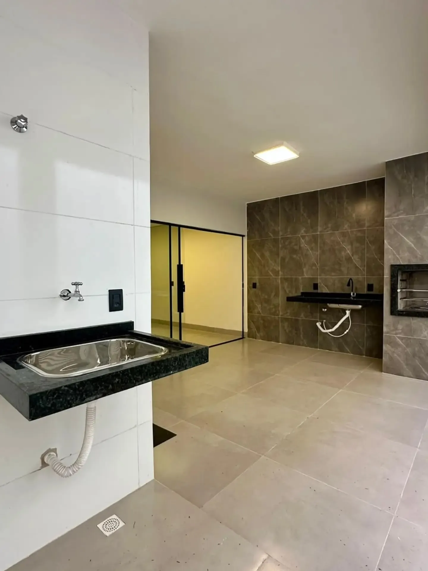 Imagem Casa 3/4 Co, Suite E Area Gouermet No Tropical Ville