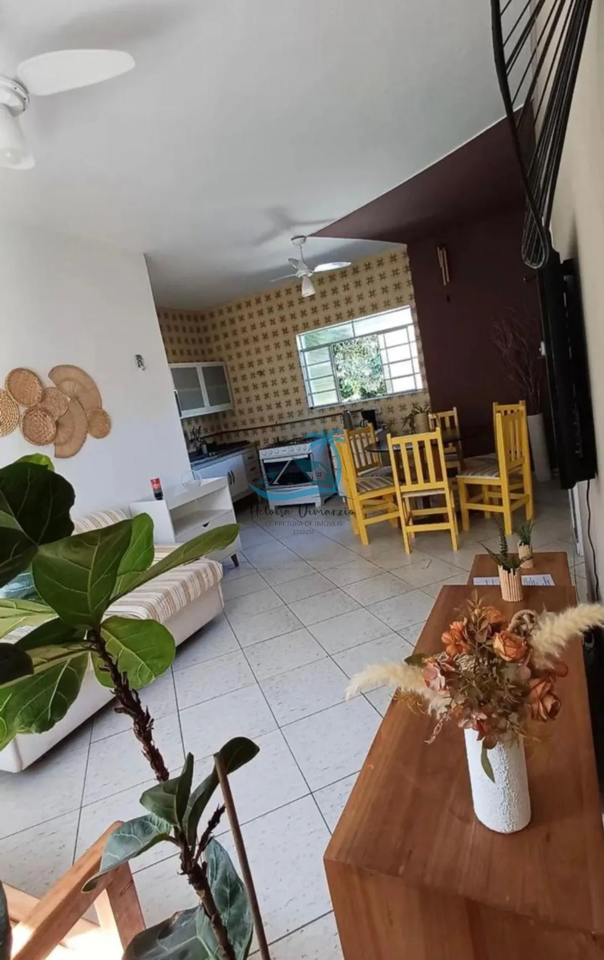 Imagem Ótimo apartamento reformado com 2 dormitórios no Itaguá em Ubatuba, apenas 477.000,00.