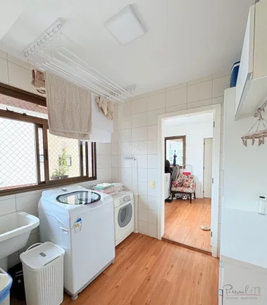 Imagem Apartamento situado em área nobre do centro, em localização privilegiada em Florianópolis! Próx...