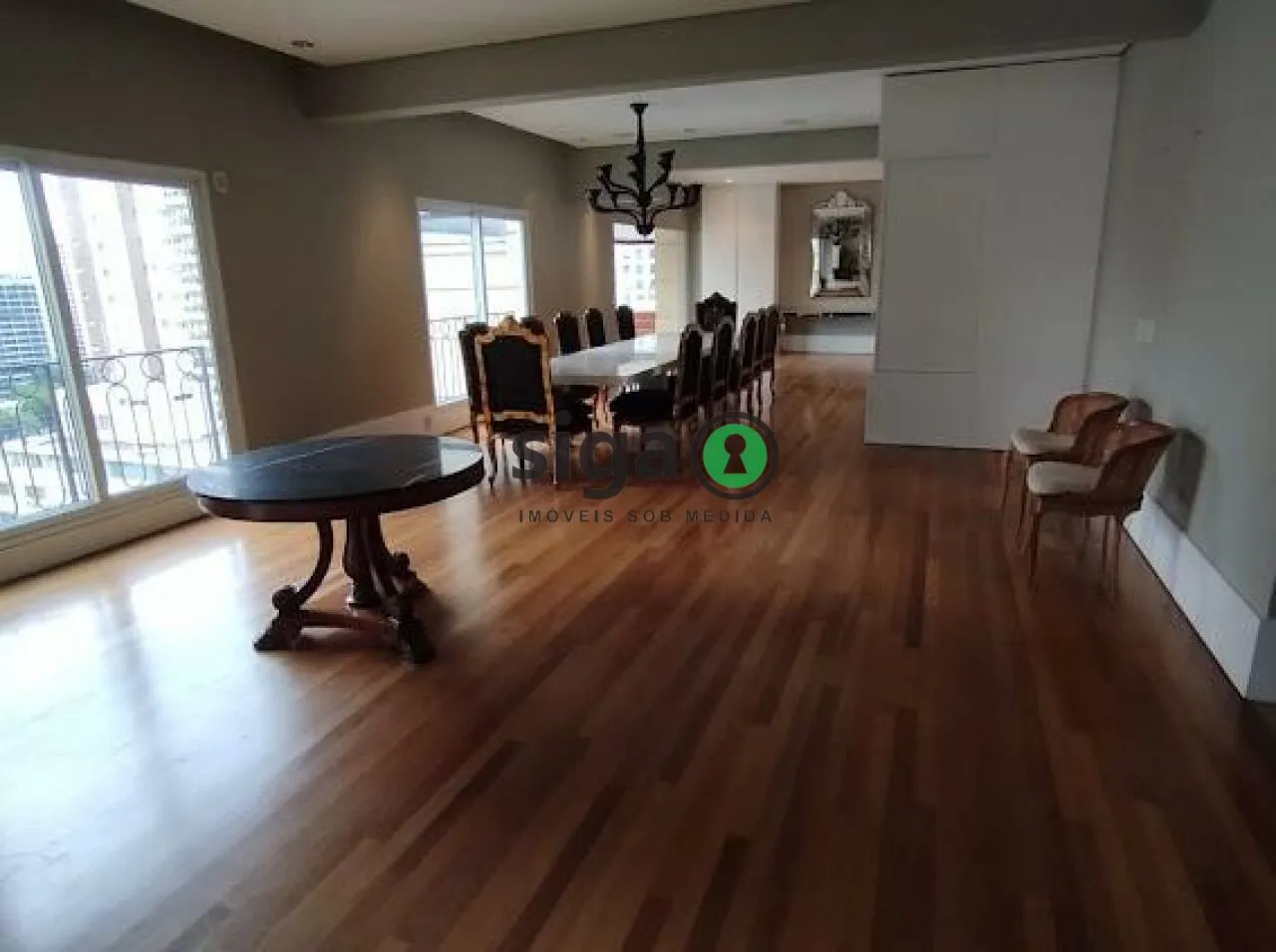 Imagem Apto para locação com 512m², 4 suites, Semi mobiliado na Vila Nova Conceição, 8 vagas