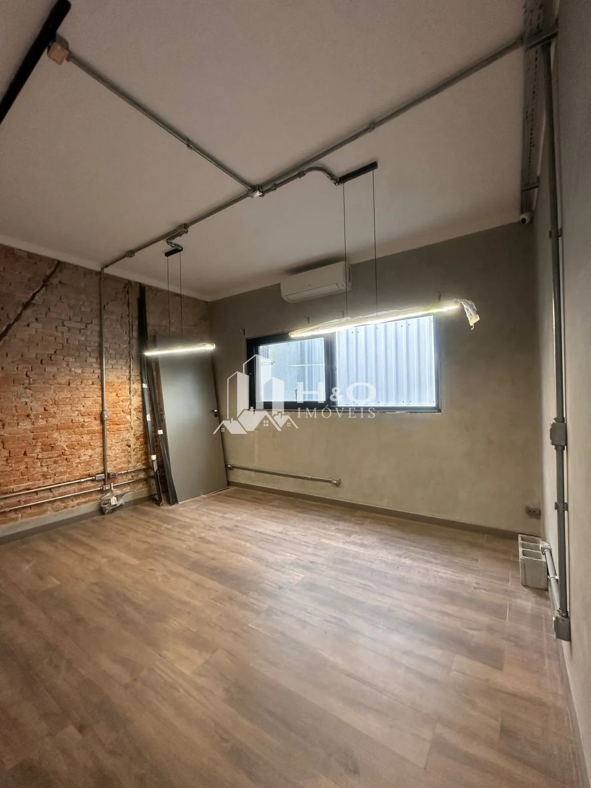 Imagem Sala/Prédio Comercial 120m² para locação na Penha de França