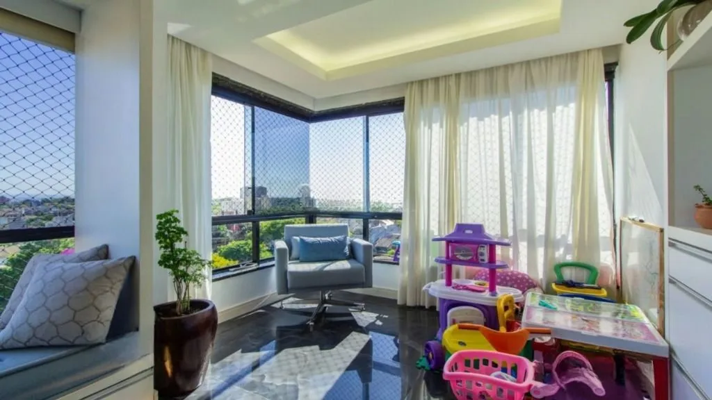 Imagem Cobertura mobiliada com piscina e vista 360° no Jardim Planalto - POA
