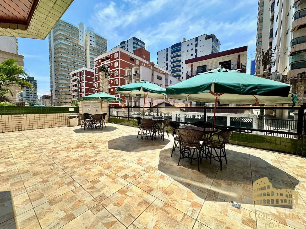 Imagem Apartamento com 2 dormitórios para alugar, 80 m² por R$ 2.600,00/mês - Tupi - Praia Grande/SP