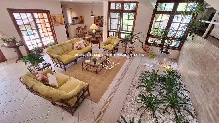 Imagem CASA LUXUOSA 4 SUÍTES PISCINA ÁREA GOURMET COMPLETA EM CONDOMÍNIO FECHADO