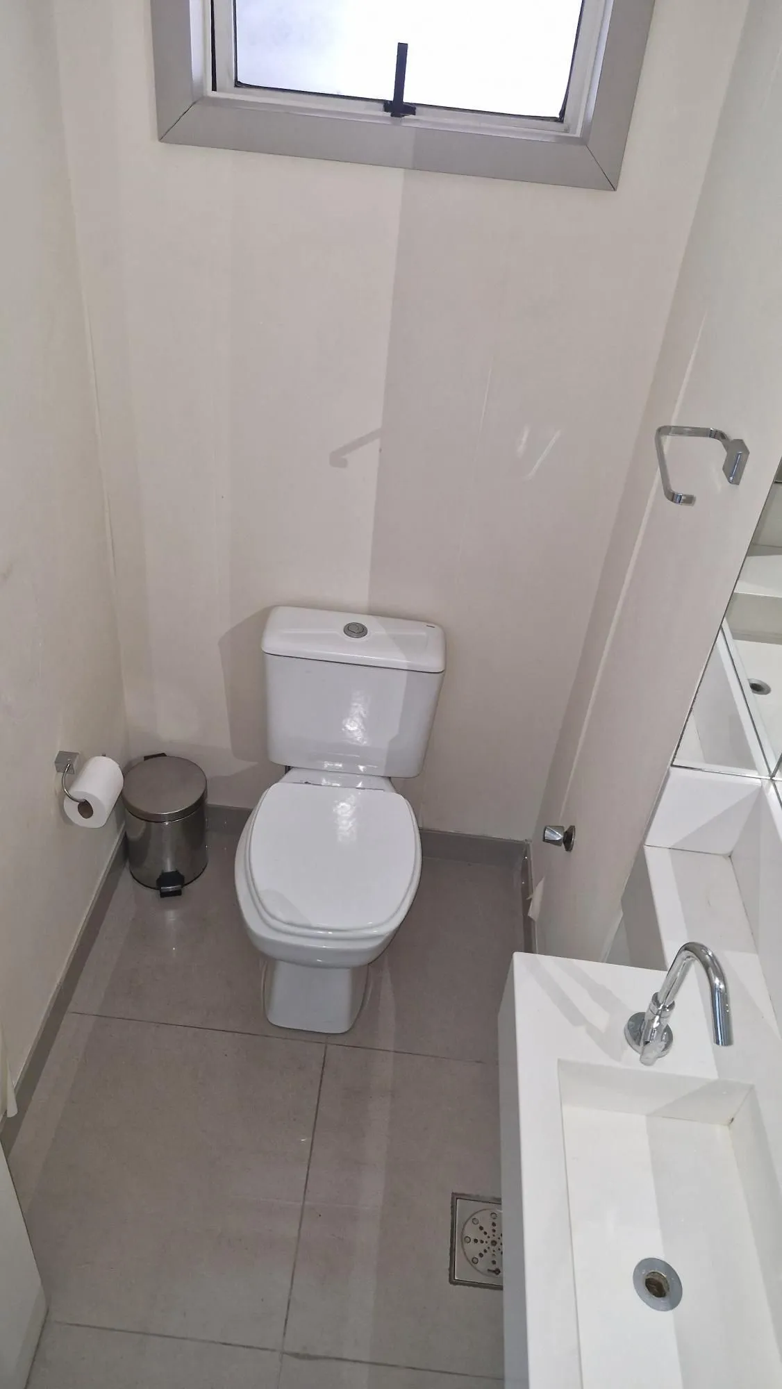 Imagem Sala Comercial próxima a Carlos Gomes