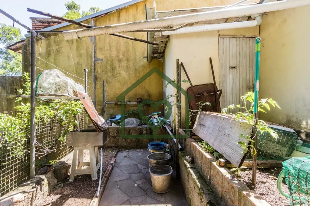 Imagem CASA DE 149m² NO CONDOMÍNIO JARDIM MEDIANEIRA, COM 3 QUARTOS, 2 BANHEIROS, SALA, COZINHA ESPAÇOSA...