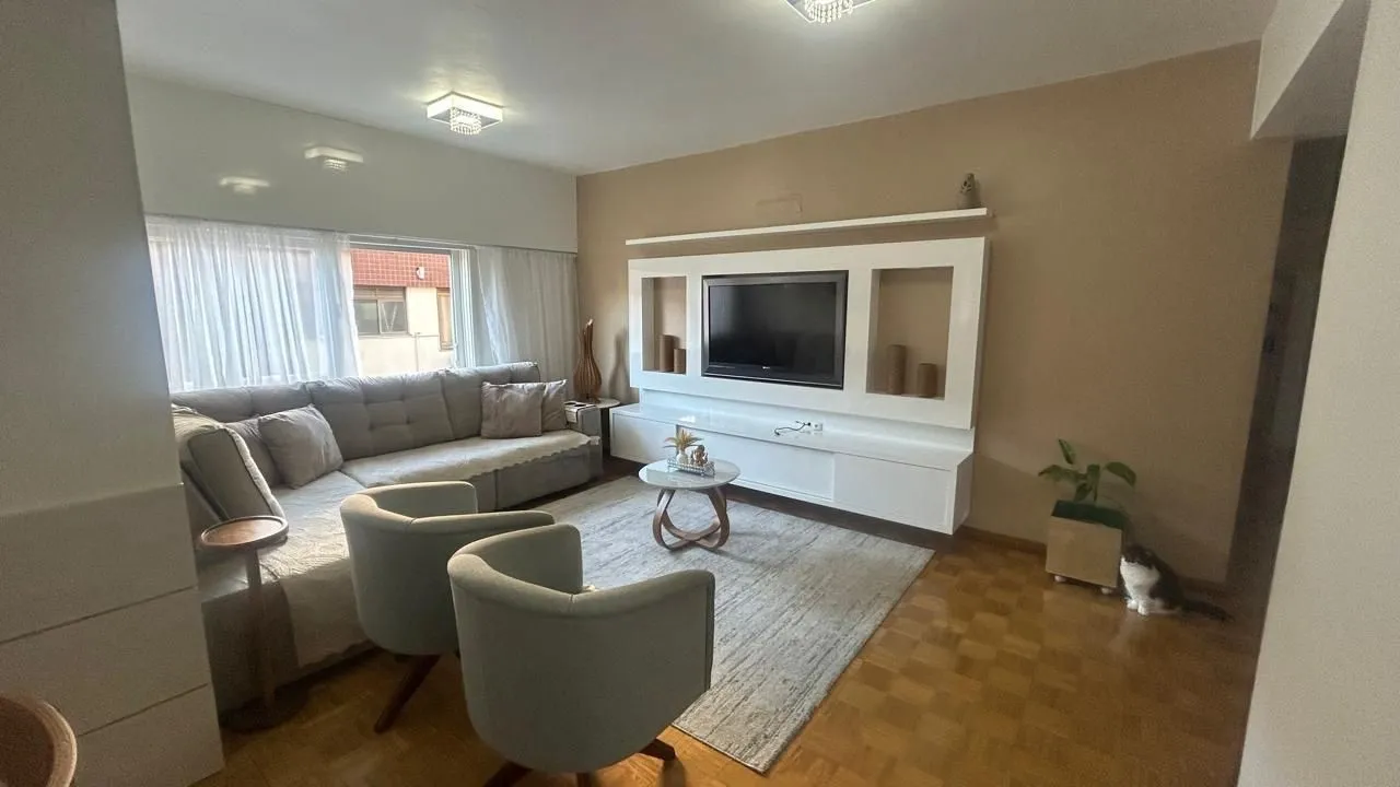 Imagem APARTAMENTO DE FRENTE 03 DORMITÓRIOS -MENINO DEUS