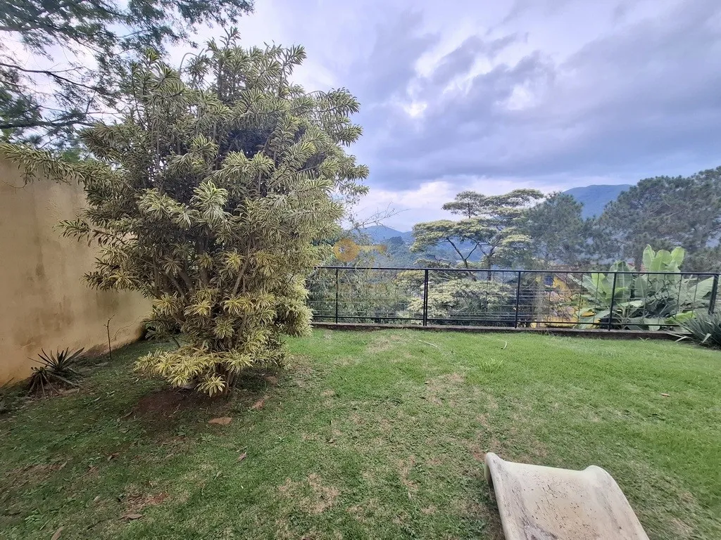 Imagem Casa em Condomínio para Venda em Teresópolis / RJ no bairro Green Valley