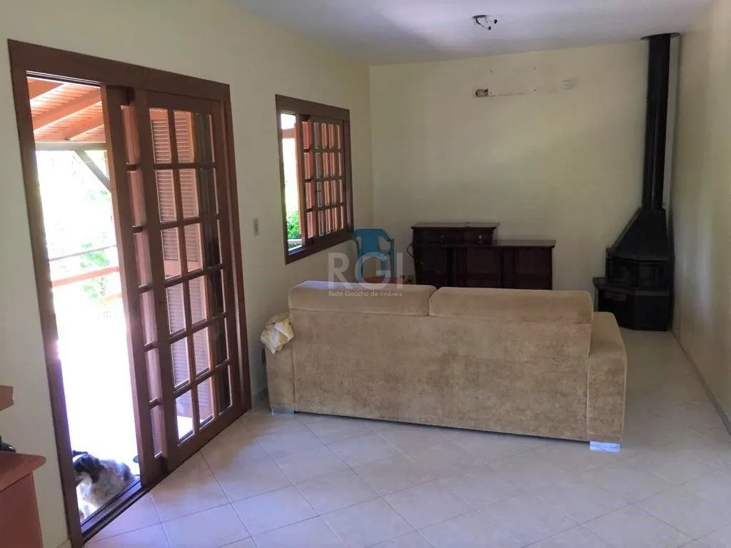 Imagem Casa para Venda - 200m², 3 dormitórios, sendo 1 suites, 2 vagas - Hípica