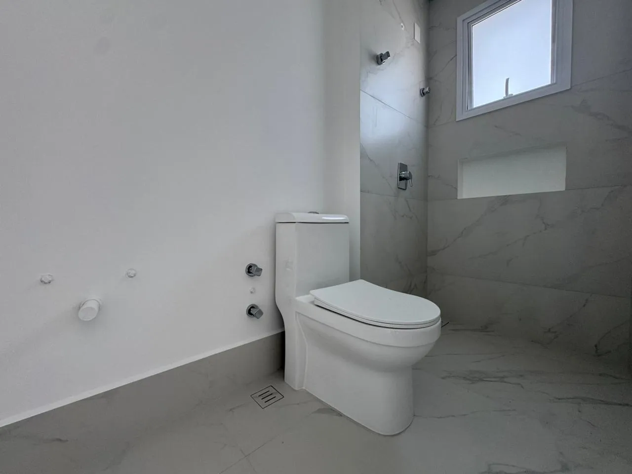 Imagem Apartamento com vista para o mar à venda com 190m2 por R$ 3.200.000,00