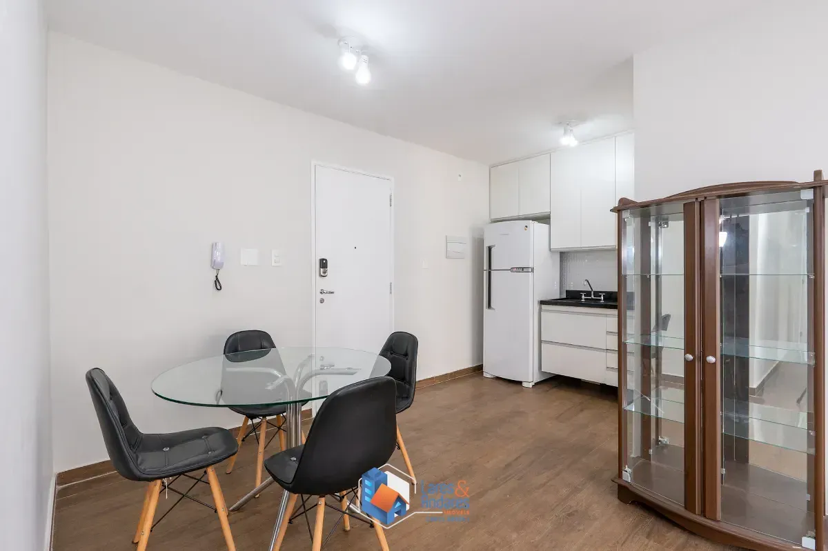Imagem Apartamento para venda em Saúde com 2 quartos, sendo 1 suíte, 64m²