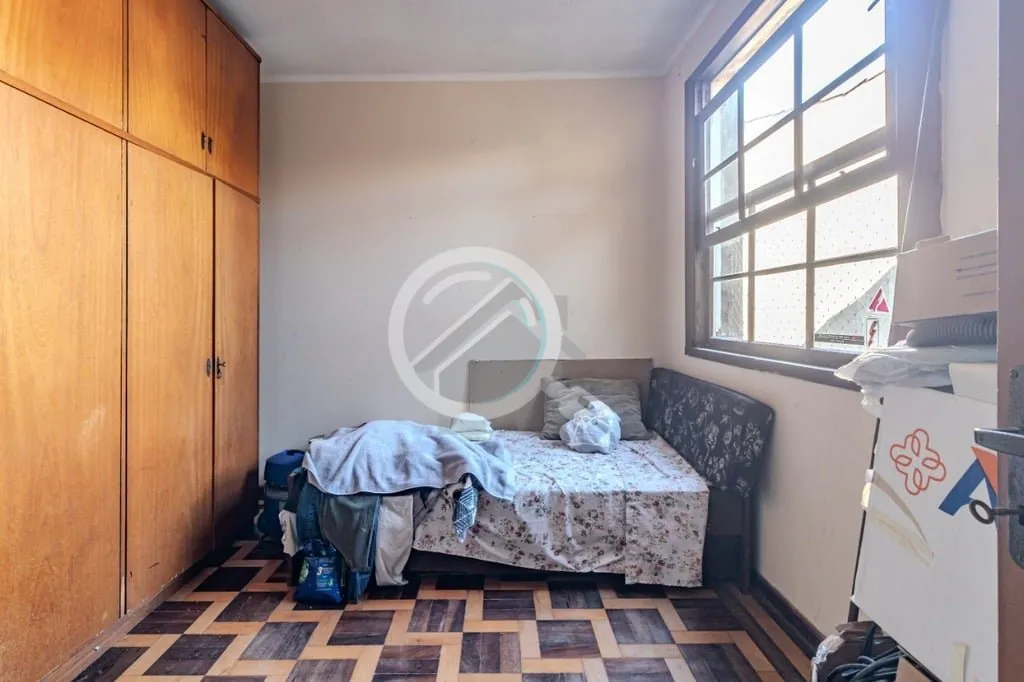 Imagem Apartamento à venda localizado na Avenida Farrapos, no bairro Floresta em Porto Alegre. Este imóve...