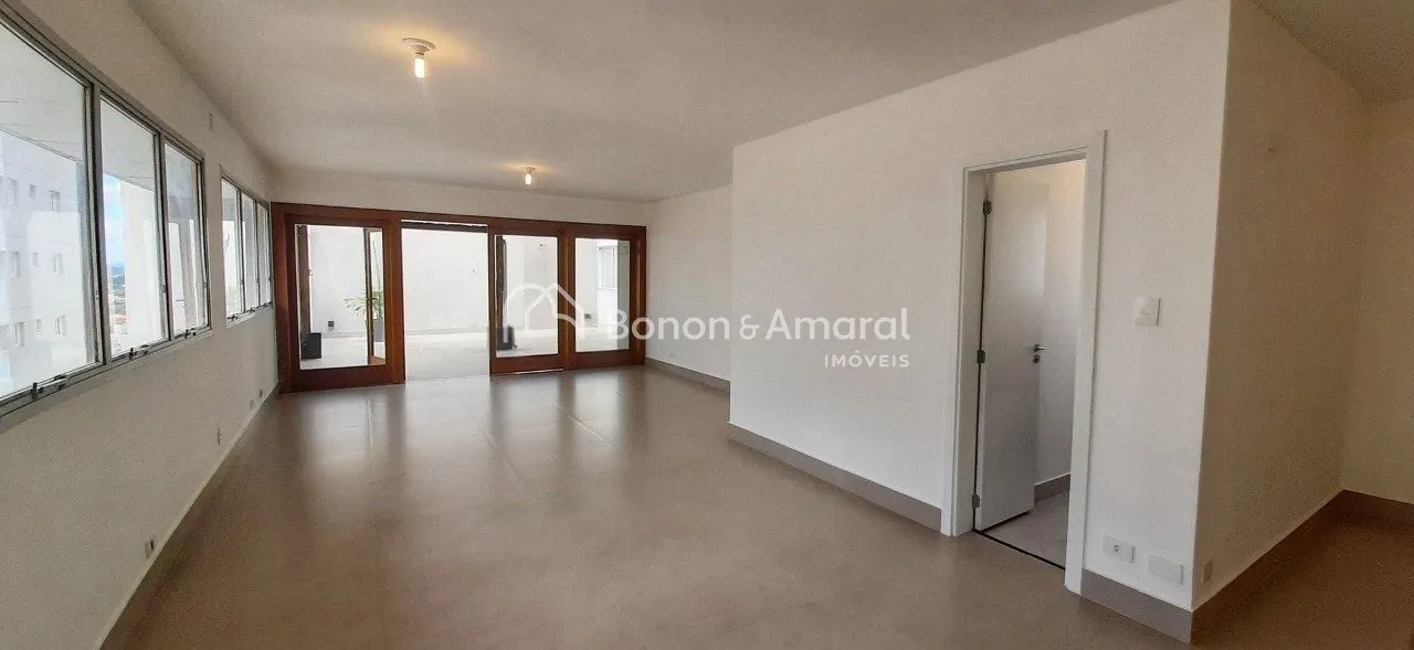 Imagem Cobertura duplex à venda com 248 m²e 3 quartos, no Cambuí - Campinas/SP