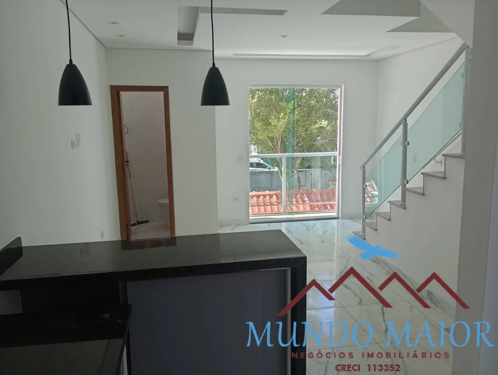 Imagem Sobrado com 3 Quartos e 4 banheiros , 105 m² R$ 670.000 -Parque das naçoes