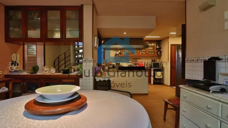 Imagem Casa à venda no Morada dos Pássaros - Aldeia da Serra/SP