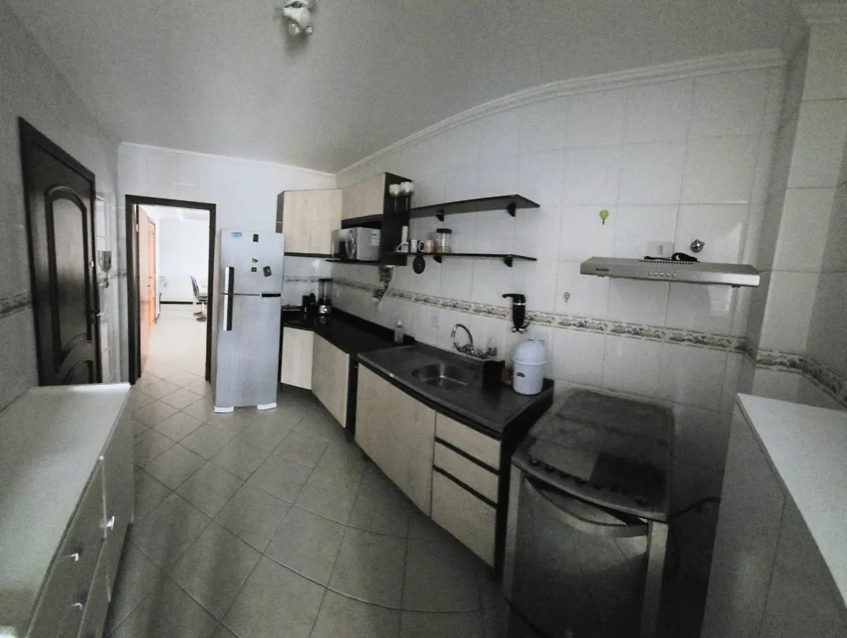 Imagem ALUGUEL DE APARTAMENTO DE 3 DORITÓRIOS NA AVENIDA ATLÂNTICA EM BALNEÁRIO CAMBORIÚ