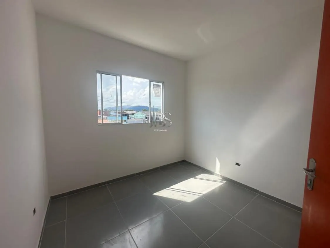 Imagem CASA NOVA SOBREPOSTA ALTA 2 DORM LADO PISTA CONDOMINIO FECHADO NO UMUARAMA EM ITANHAÉM