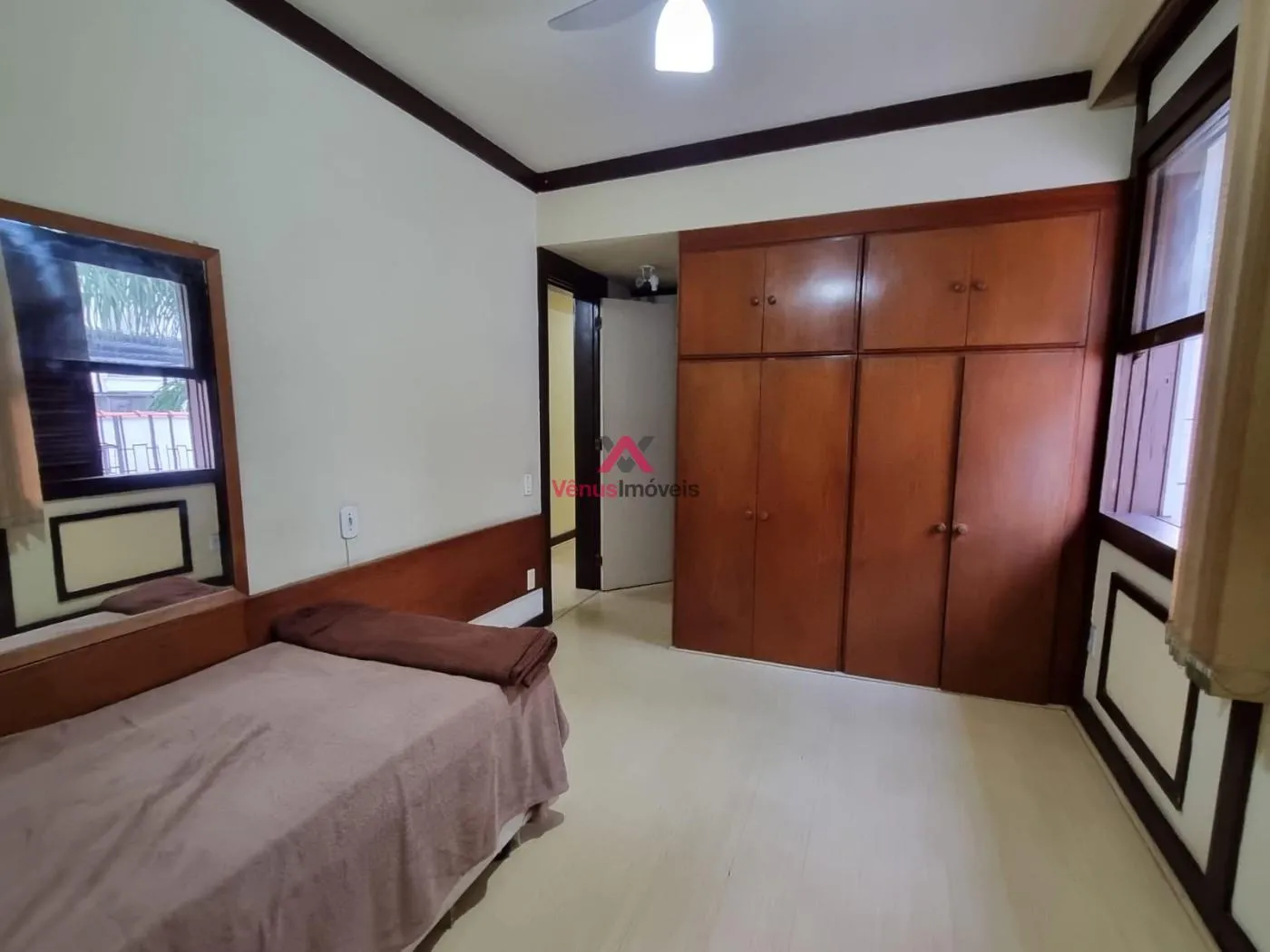 Imagem Casa em Condomínio para Venda em Rio de Janeiro, Campo Grande, 3 dormitórios, 1 suíte, 3 banheiros, 2 vagas