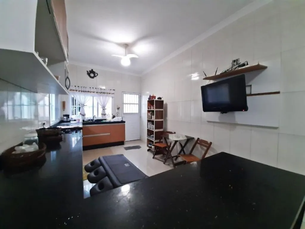 Imagem CASA COM 240,00 m² - MARACANÃ - PRAIA GRANDE SP