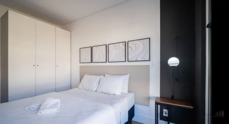 Imagem Apresentamos um apartamento novo, decorado e totalmente mobiliado, pronto para morar ou investir, lo...