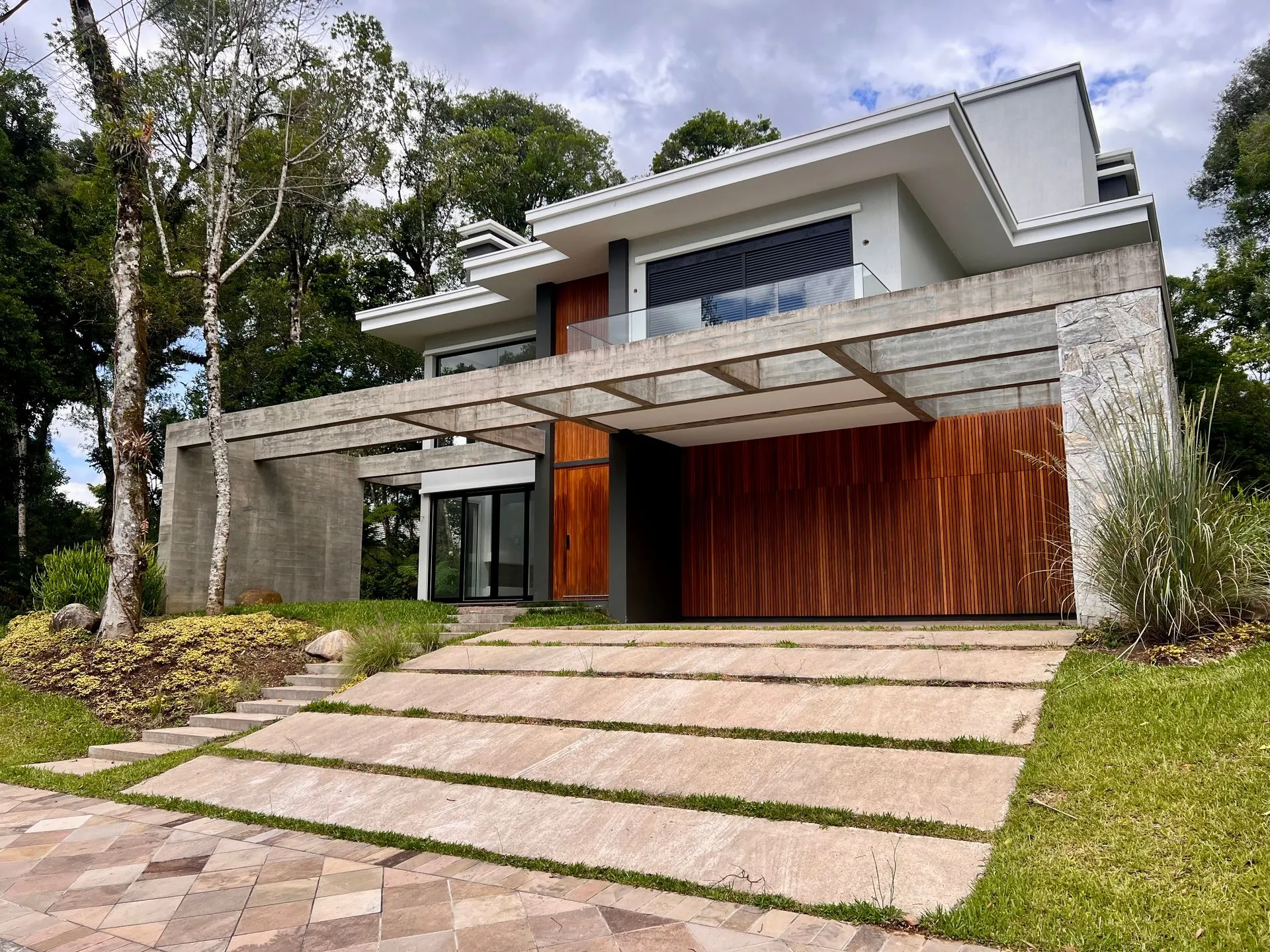 Imagem Casa à venda em Gramado, Carniel, com 3 quartos, 355.87m2