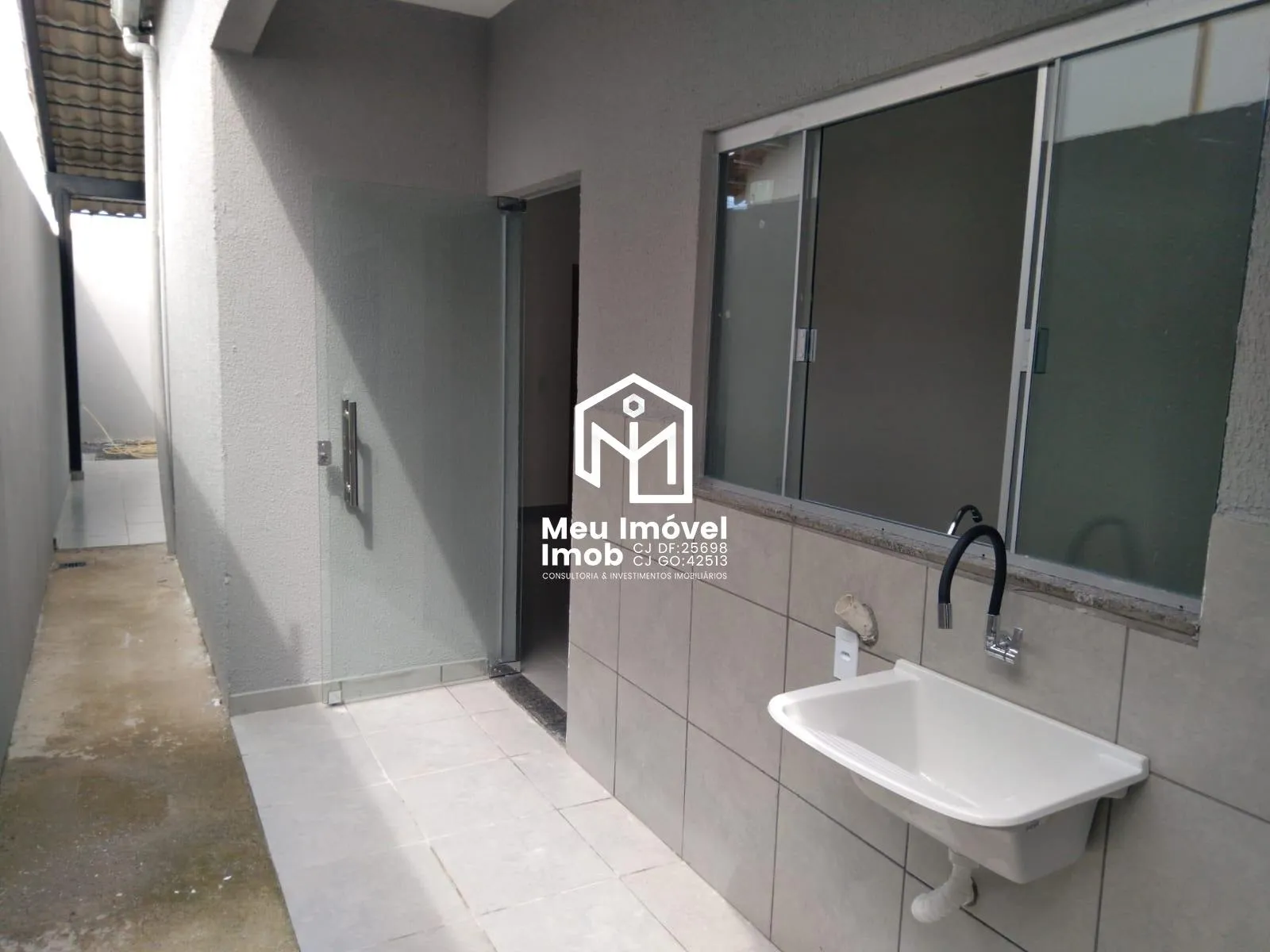 Imagem Casa 2 Quartos 1 Suíte 2 Vagas 100m² - Luziânia/GO